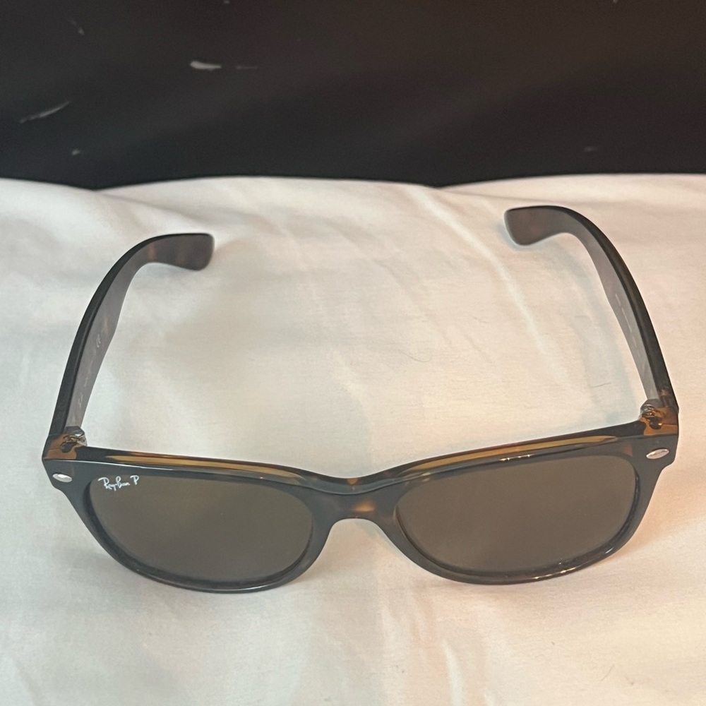 Ray-Ban Tortoise Sunglasses - Picture 3 of 6